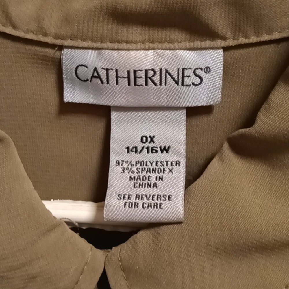 FINAL PRICE CATHERINES olive green 3/4 sleeve buttoned down blouse  14/16W